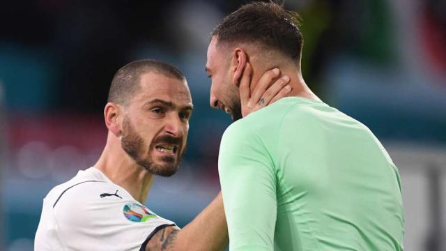 1640583759155097809.jpg leonardo-bonucci-gianluigi-donnarumma-italy-euro-2020_1nflyzsto5qfq1jhej8vuyhzhi (1).jpg